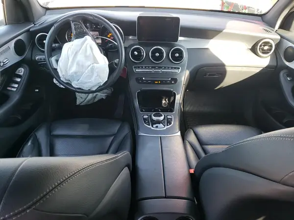 WDC0G4JB8KF621838 2019 MERCEDES-BENZ GLC - Image 8