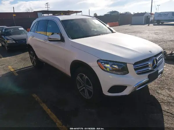WDC0G4JB8KV131728 2019 MERCEDES-BENZ GLC - Image 1