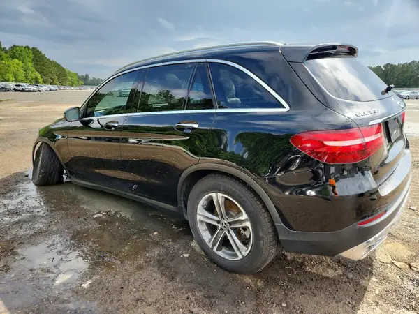 WDC0G4JB8KV139876 2019 MERCEDES-BENZ GLC - Image 2