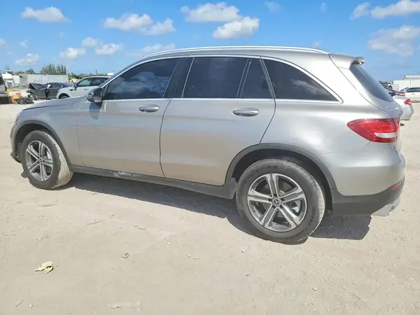 WDC0G4JB8KV143796 2019 MERCEDES-BENZ GLC - Image 2