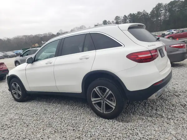 WDC0G4JB8KV155415 2019 MERCEDES-BENZ GLC - Image 2