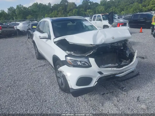 WDC0G4JB8KV169041 2019 MERCEDES-BENZ GLC - Image 1