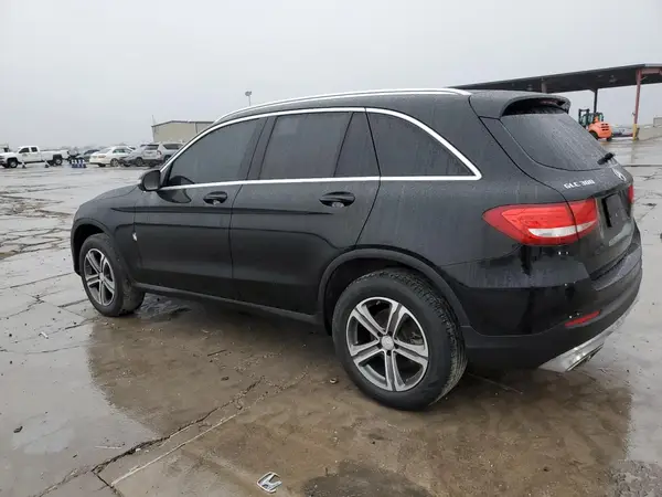 WDC0G4JB9GF006044 2016 MERCEDES-BENZ GLC - Image 2