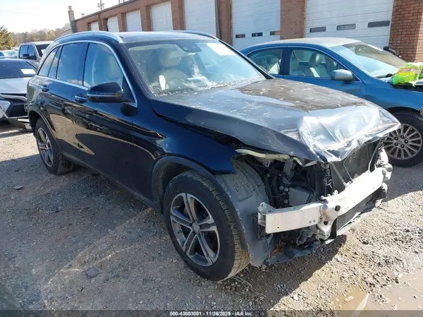 WDC0G4JB9GF007890 2016 MERCEDES-BENZ GLC - Image 1