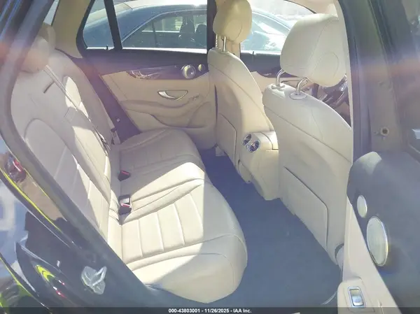 WDC0G4JB9GF007890 2016 MERCEDES-BENZ GLC - Image 8
