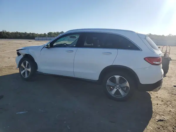 WDC0G4JB9GF051324 2016 MERCEDES-BENZ GLC - Image 2