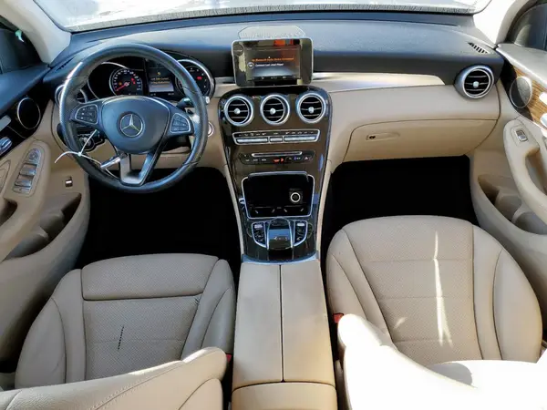 WDC0G4JB9GF101588 2016 MERCEDES-BENZ GLC - Image 8
