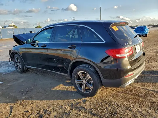 WDC0G4JB9GF102109 2016 MERCEDES-BENZ GLC - Image 2