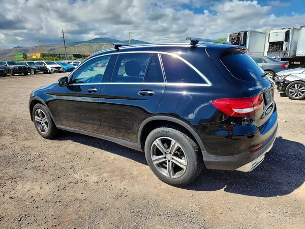 WDC0G4JB9GF102823 2016 MERCEDES-BENZ GLC - Image 2