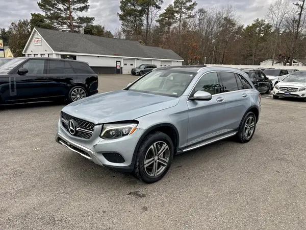 WDC0G4JB9GF113420 2016 MERCEDES-BENZ GLC - Image 2
