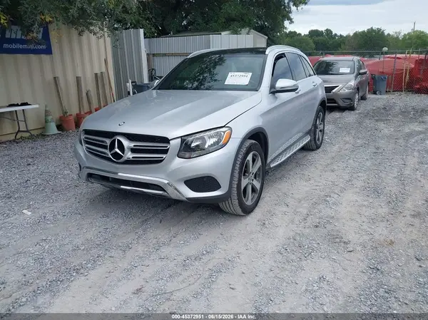 WDC0G4JB9HF116884 2017 MERCEDES-BENZ GLC - Image 2