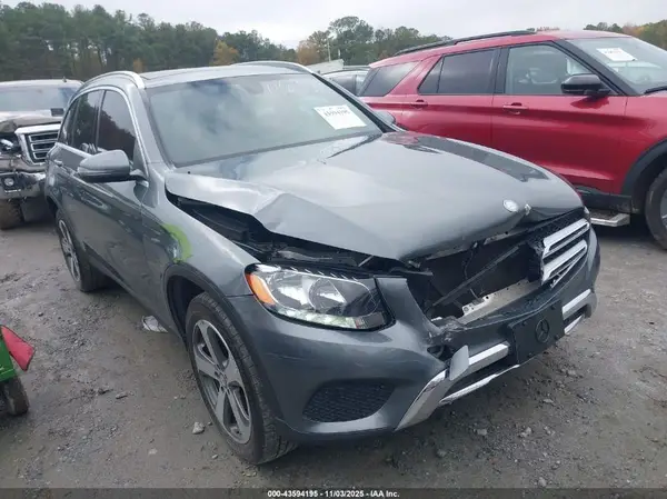 WDC0G4JB9HF116979 2017 MERCEDES-BENZ GLC - Image 1