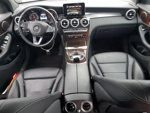 WDC0G4JB9HF119221 2017 MERCEDES-BENZ GLC - Image 8