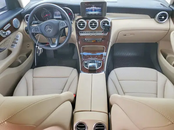 WDC0G4JB9HF127352 2017 MERCEDES-BENZ GLC - Image 8