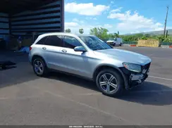 WDC0G4JB9HF137590 2017 MERCEDES-BENZ GLC