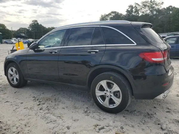 WDC0G4JB9HF155619 2017 MERCEDES-BENZ GLC - Image 2