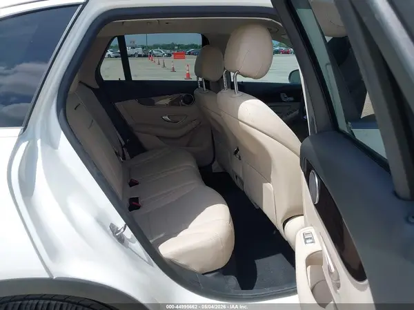 WDC0G4JB9HF165129 2017 MERCEDES-BENZ GLC - Image 8