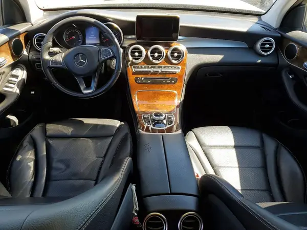 WDC0G4JB9HF196235 2017 MERCEDES-BENZ GLC - Image 8