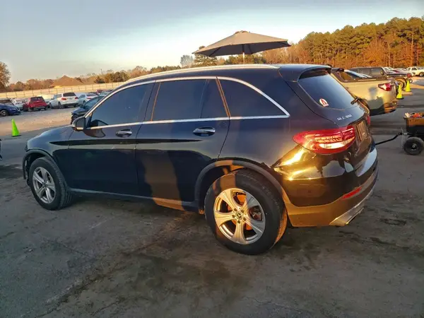 WDC0G4JB9HF263495 2017 MERCEDES-BENZ GLC - Image 2