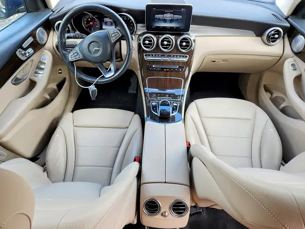 WDC0G4JB9HF264954 2017 MERCEDES-BENZ GLC - Image 8