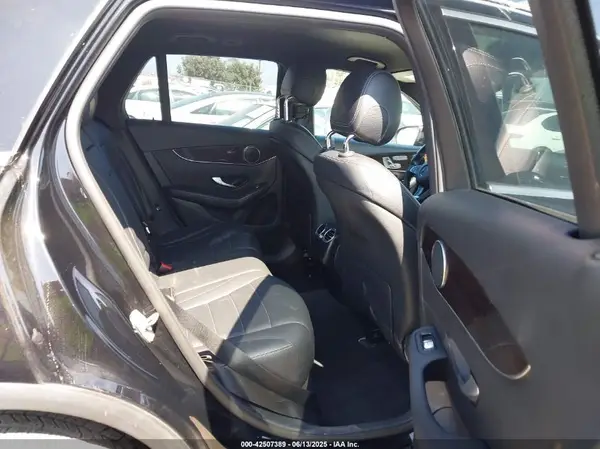 WDC0G4JB9HF266266 2017 MERCEDES-BENZ GLC - Image 8