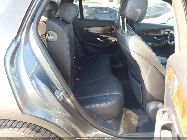 WDC0G4JB9HV005631 2017 MERCEDES-BENZ GLC - Image 8