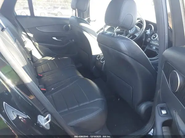 WDC0G4JB9HV005905 2017 MERCEDES-BENZ GLC - Image 8