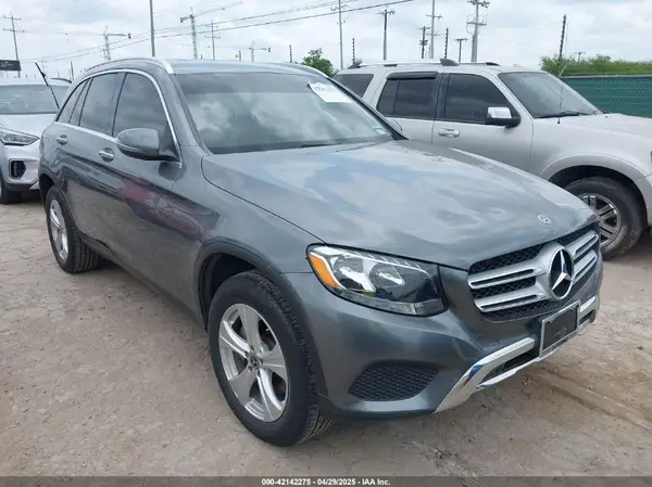 WDC0G4JB9HV011882 2017 MERCEDES-BENZ GLC - Image 1