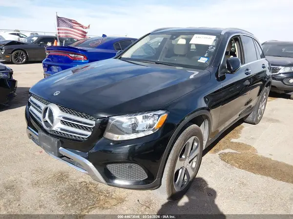 WDC0G4JB9JV024539 2018 MERCEDES-BENZ GLC - Image 2