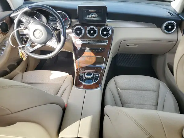 WDC0G4JB9JV024640 2018 MERCEDES-BENZ GLC - Image 8