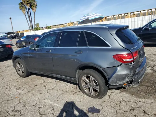 WDC0G4JB9JV027540 2018 MERCEDES-BENZ GLC - Image 2
