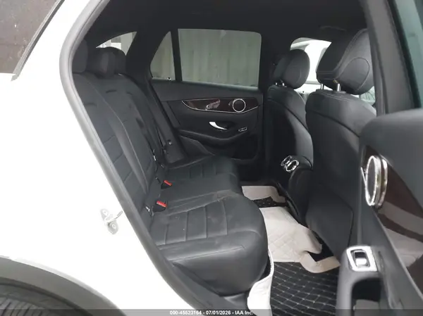 WDC0G4JB9JV046377 2018 MERCEDES-BENZ GLC - Image 8