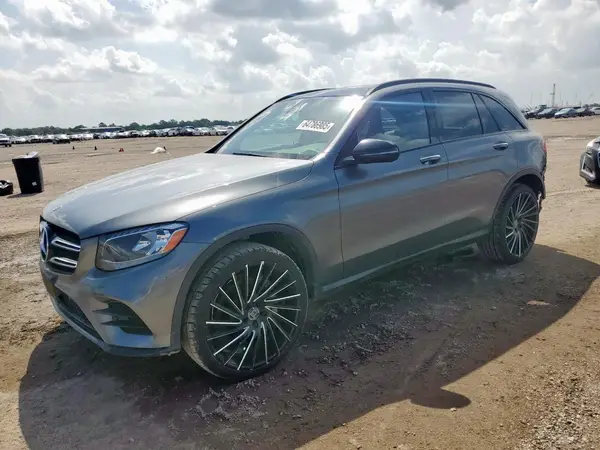 WDC0G4JB9JV048646 2018 MERCEDES-BENZ GLC - Image 1