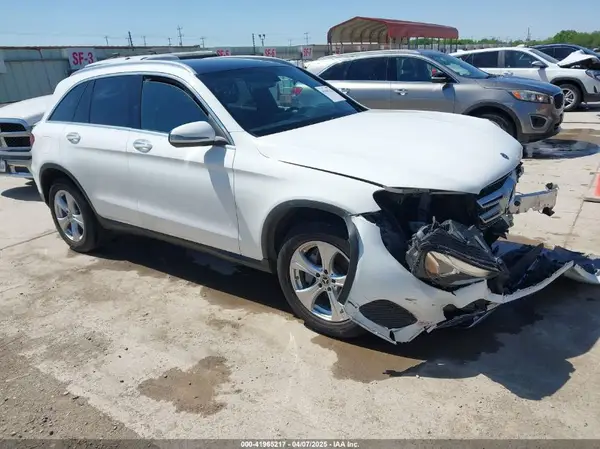 WDC0G4JB9JV056407 2018 MERCEDES-BENZ GLC - Image 1