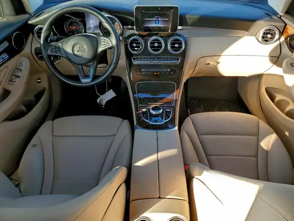 WDC0G4JB9JV061929 2018 MERCEDES-BENZ GLC - Image 8