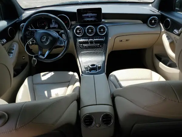 WDC0G4JB9JV083090 2018 MERCEDES-BENZ GLC - Image 8