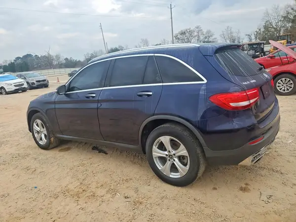 WDC0G4JB9JV090900 2018 MERCEDES-BENZ GLC - Image 2