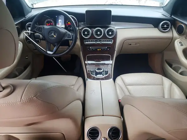 WDC0G4JB9JV090900 2018 MERCEDES-BENZ GLC - Image 8