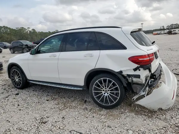 WDC0G4JB9JV091609 2018 MERCEDES-BENZ GLC - Image 2