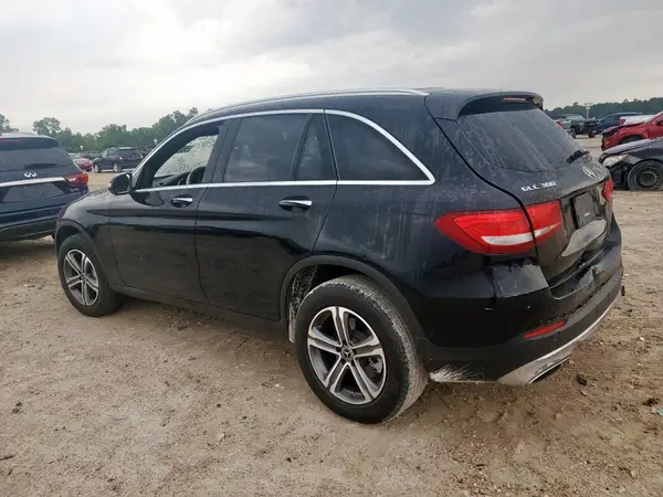 WDC0G4JB9JV098771 2018 MERCEDES-BENZ GLC - Image 2