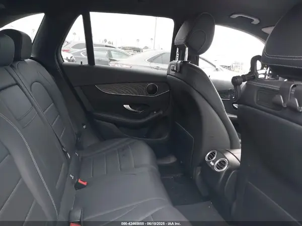 WDC0G4JB9JV105833 2018 MERCEDES-BENZ GLC - Image 8