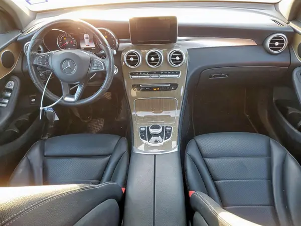 WDC0G4JB9KF493562 2019 MERCEDES-BENZ GLC - Image 8