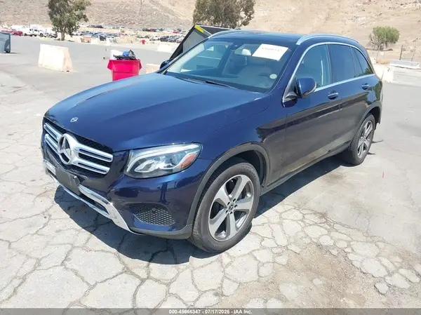 WDC0G4JB9KF564274 2019 MERCEDES-BENZ GLC - Image 2