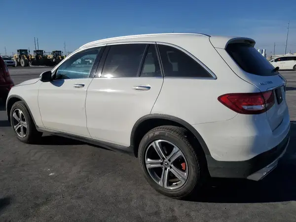 WDC0G4JB9KF614414 2019 MERCEDES-BENZ GLC - Image 2