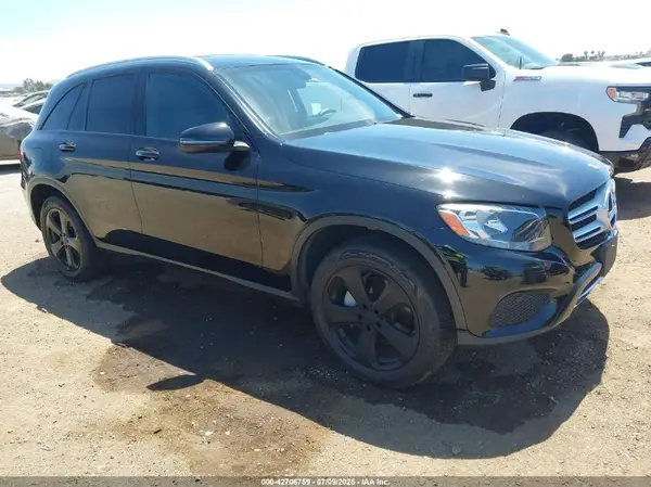 WDC0G4JB9KV122746 2019 MERCEDES-BENZ GLC - Image 1