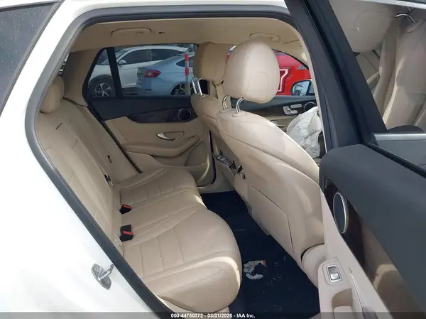 WDC0G4JB9KV124738 2019 MERCEDES-BENZ GLC - Image 8