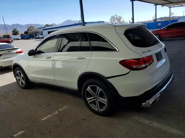 WDC0G4JB9KV130457 2019 MERCEDES-BENZ GLC - Image 2