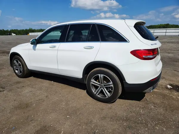 WDC0G4JB9KV132287 2019 MERCEDES-BENZ GLC - Image 2