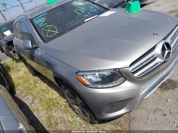 WDC0G4JB9KV157304 2019 MERCEDES-BENZ GLC - Image 1