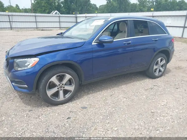 WDC0G4JB9KV160123 2019 MERCEDES-BENZ GLC - Image 2